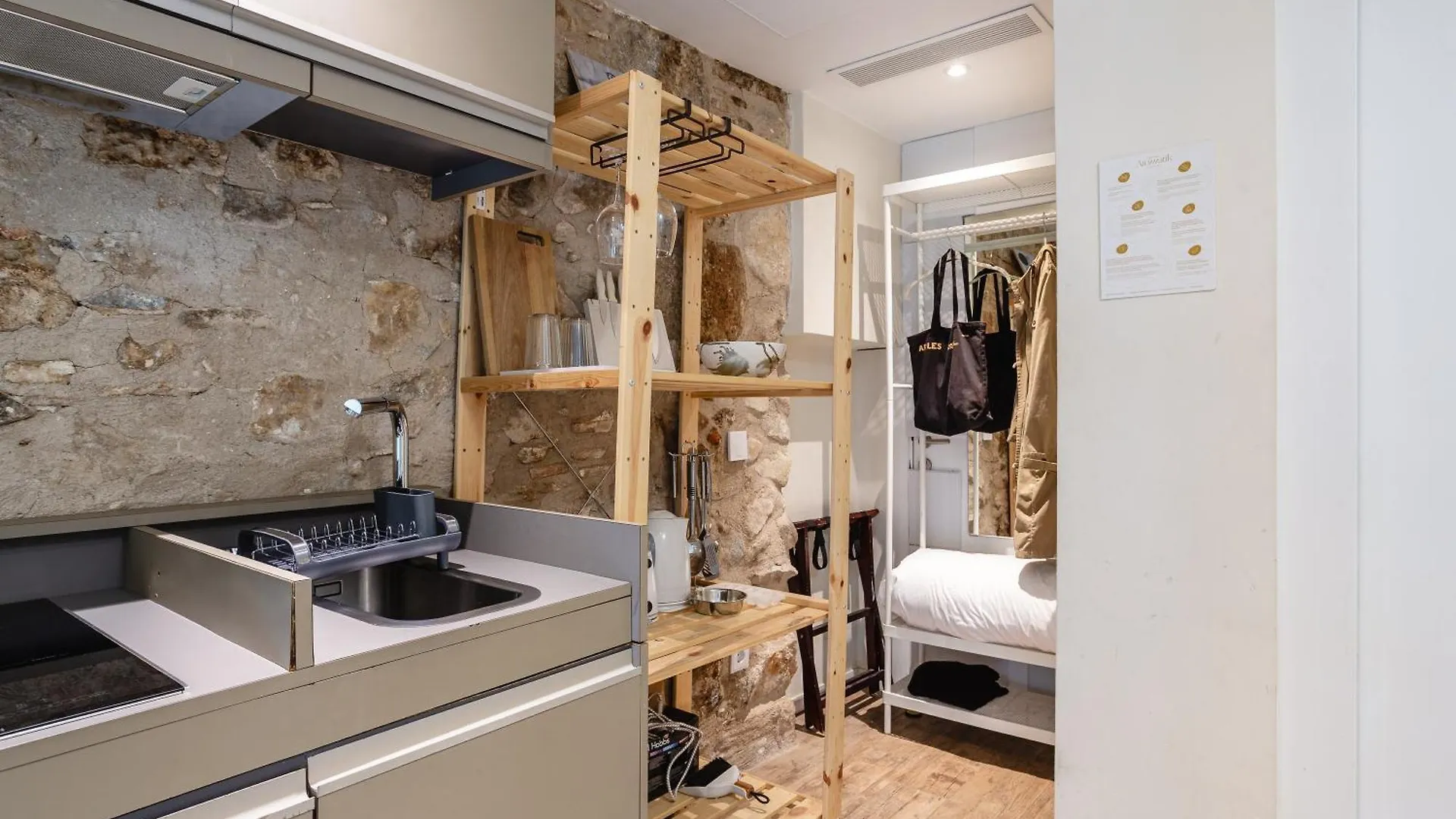Apt 2 Romero Girona